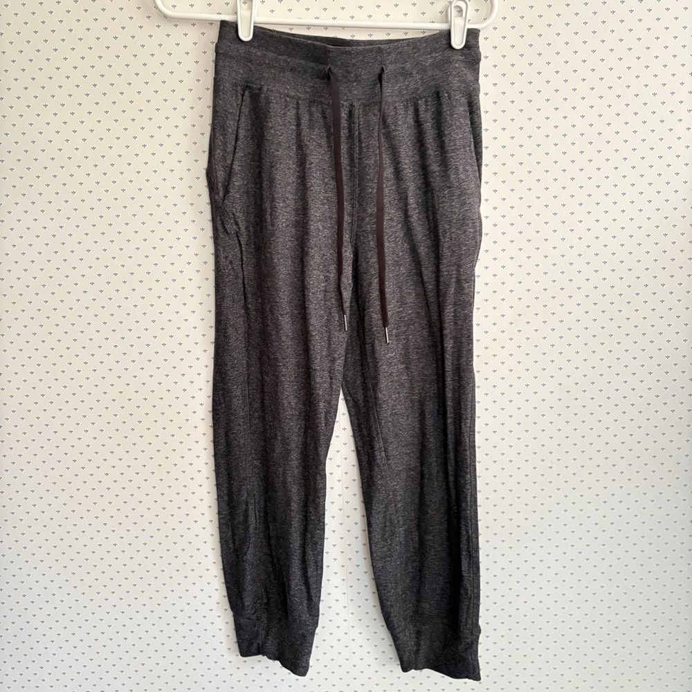 lululemon athletica Ready To Rulu Dark Gray Joggers 4 Lounge Pants Stretch Comfy